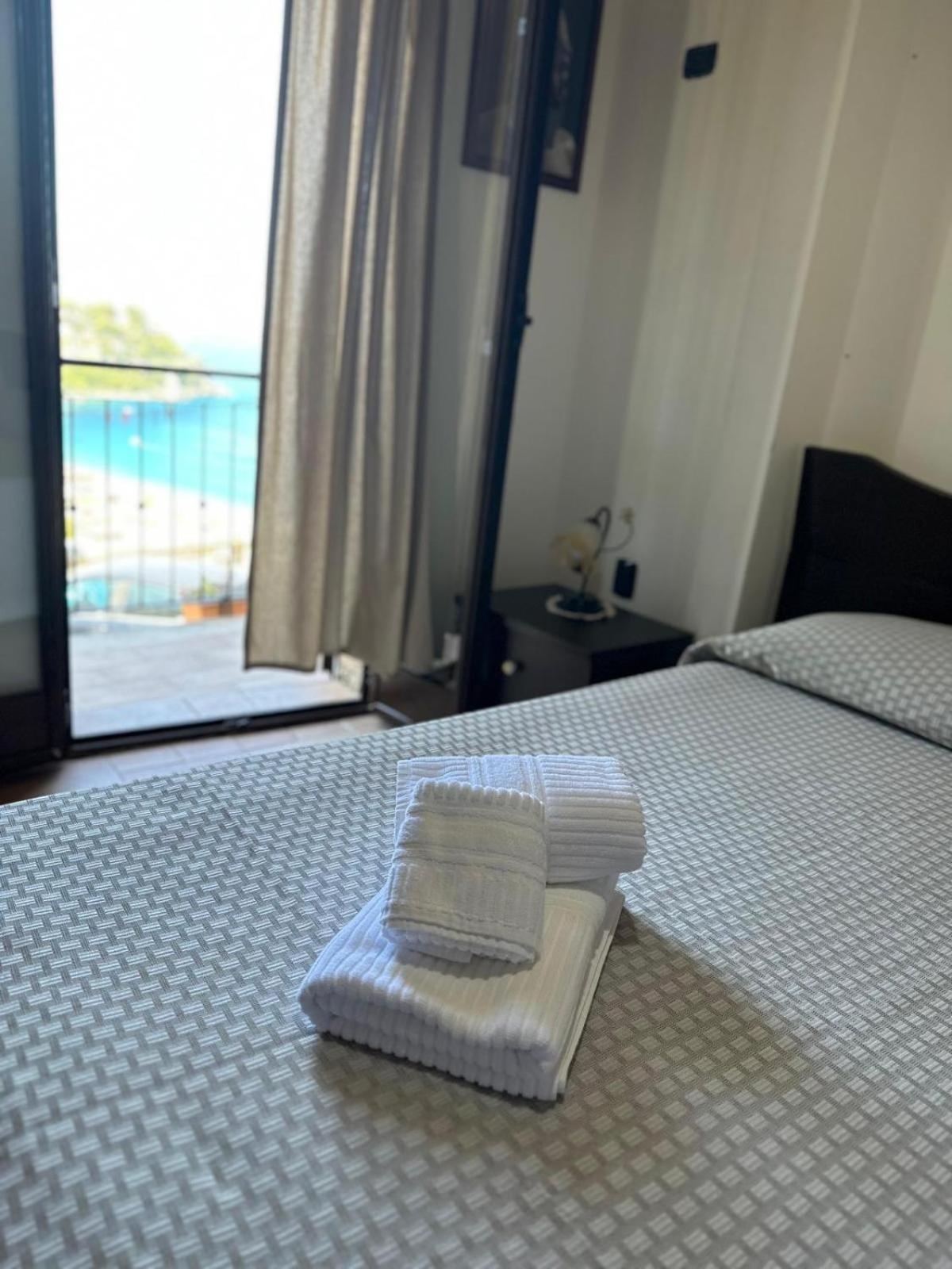 B&B La Bastia Scilla Eksteriør billede